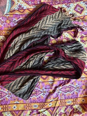 Woven Red and Tan Striped Scarf